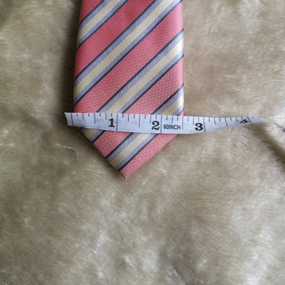 Le Château Stripe Salmon Pink men's tie - Picture 6 of 9